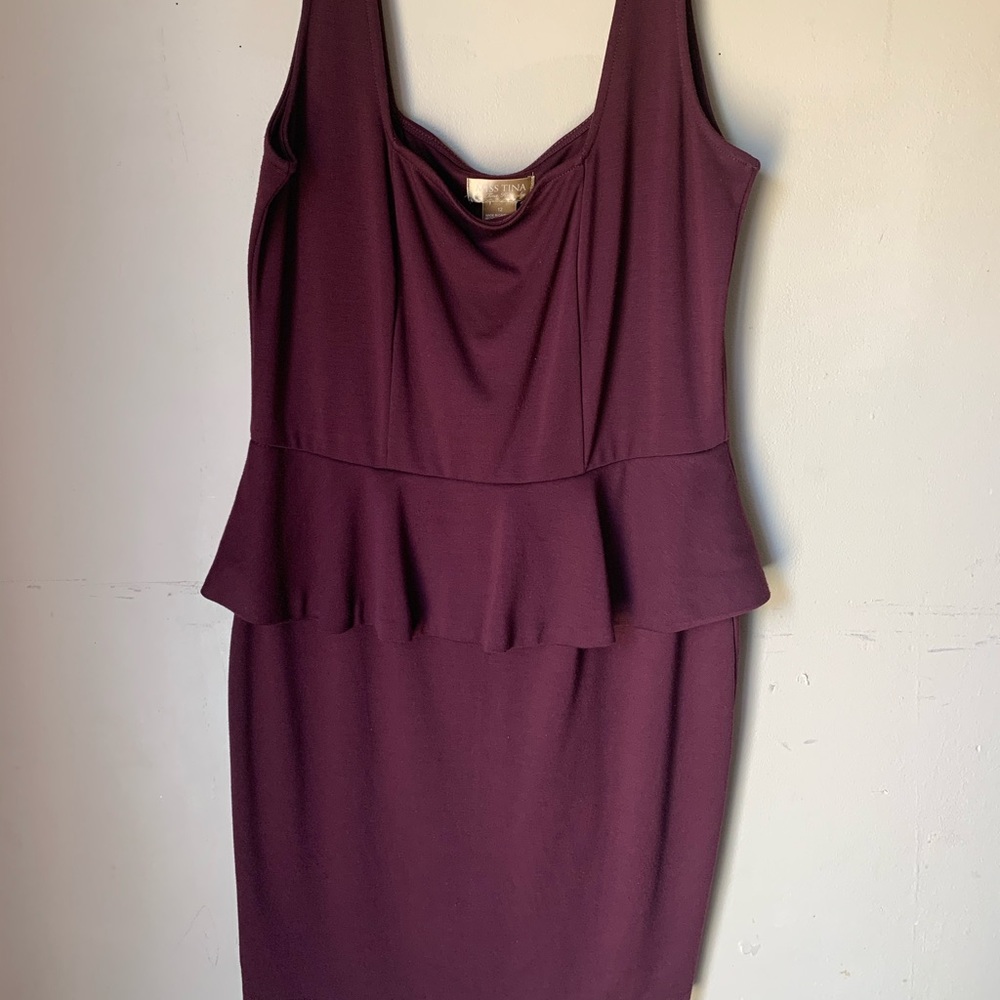 Peplum dress (maroon )
